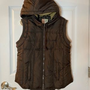 Women’s Brown Faux Fur Puffer Vest Size medium